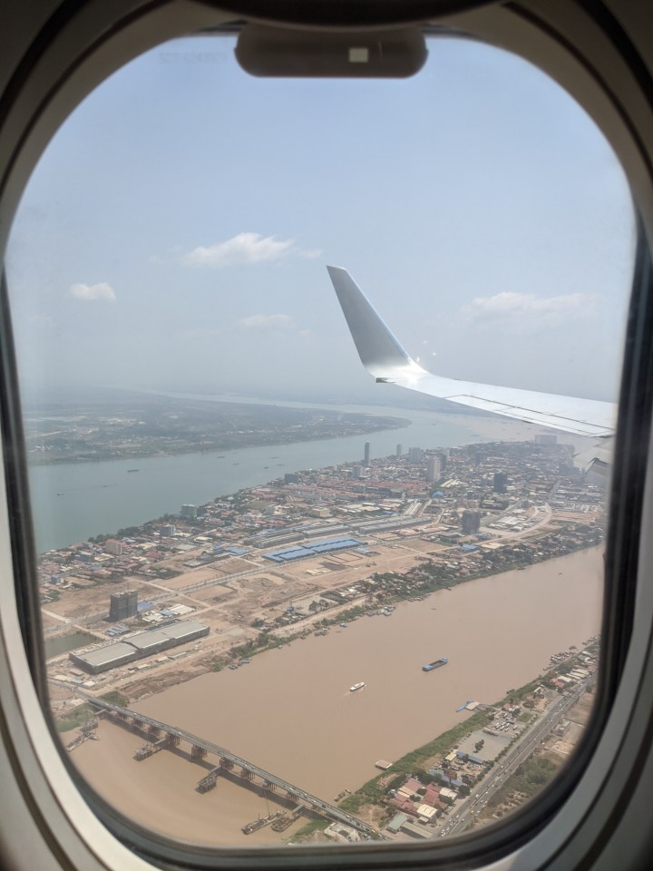 Descending into Phnom&nbsp;Penh